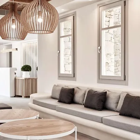 Radisson Blu Euphoria Resort, Mykonos ホテル カロ・リヴァディ