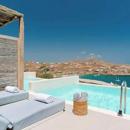 Radisson Blu Euphoria Resort, Mykonos カロ・リヴァディ