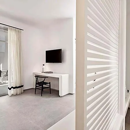 فندق Radisson Blu Euphoria Resort, Mykonos 5*