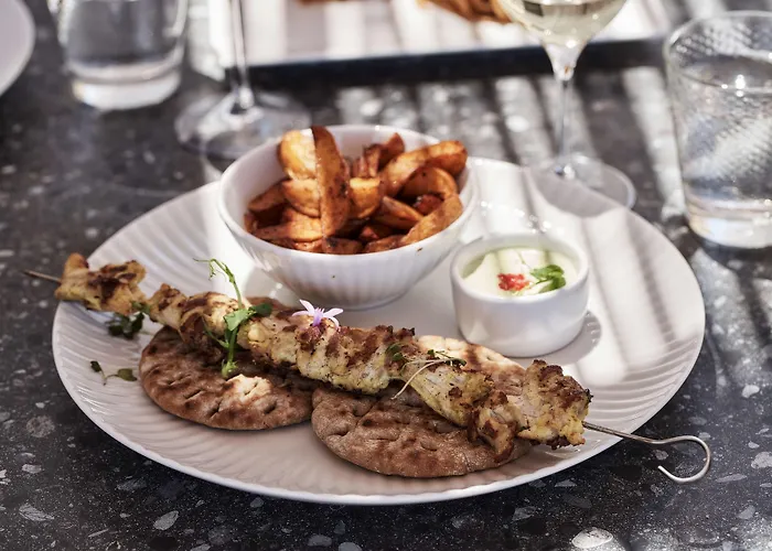 Radisson Blu Euphoria Resort, Mykonos Ξενοδοχείο 5*