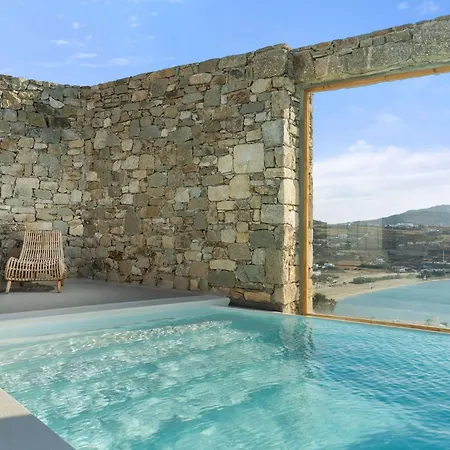 Radisson Blu Euphoria Resort, Mykonos فندق كالو ليفادي